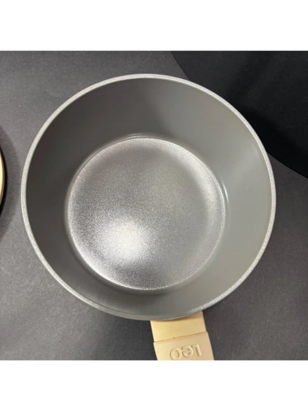 BergHOFF Leo Nonstick 1 1/2 qt Saucepan With Lid Beige Aluminum Cookware